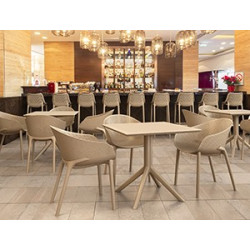 SKY TABLE 80
